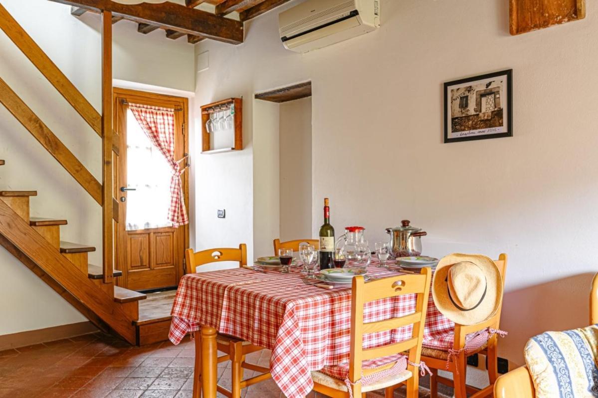 באניי די לוקה Agriturismo Pian Di Fiume מראה חיצוני תמונה