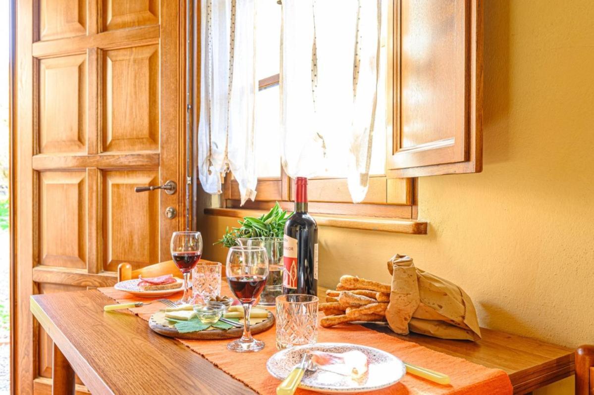 באניי די לוקה Agriturismo Pian Di Fiume מראה חיצוני תמונה